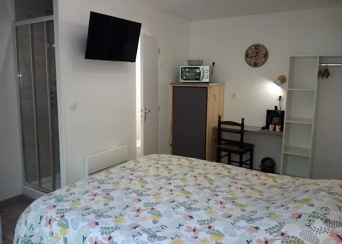 R & C - & Calm * Challans